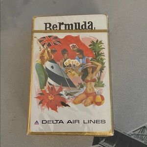 Delta Airlines Playing Cards Bermuda in original packaging